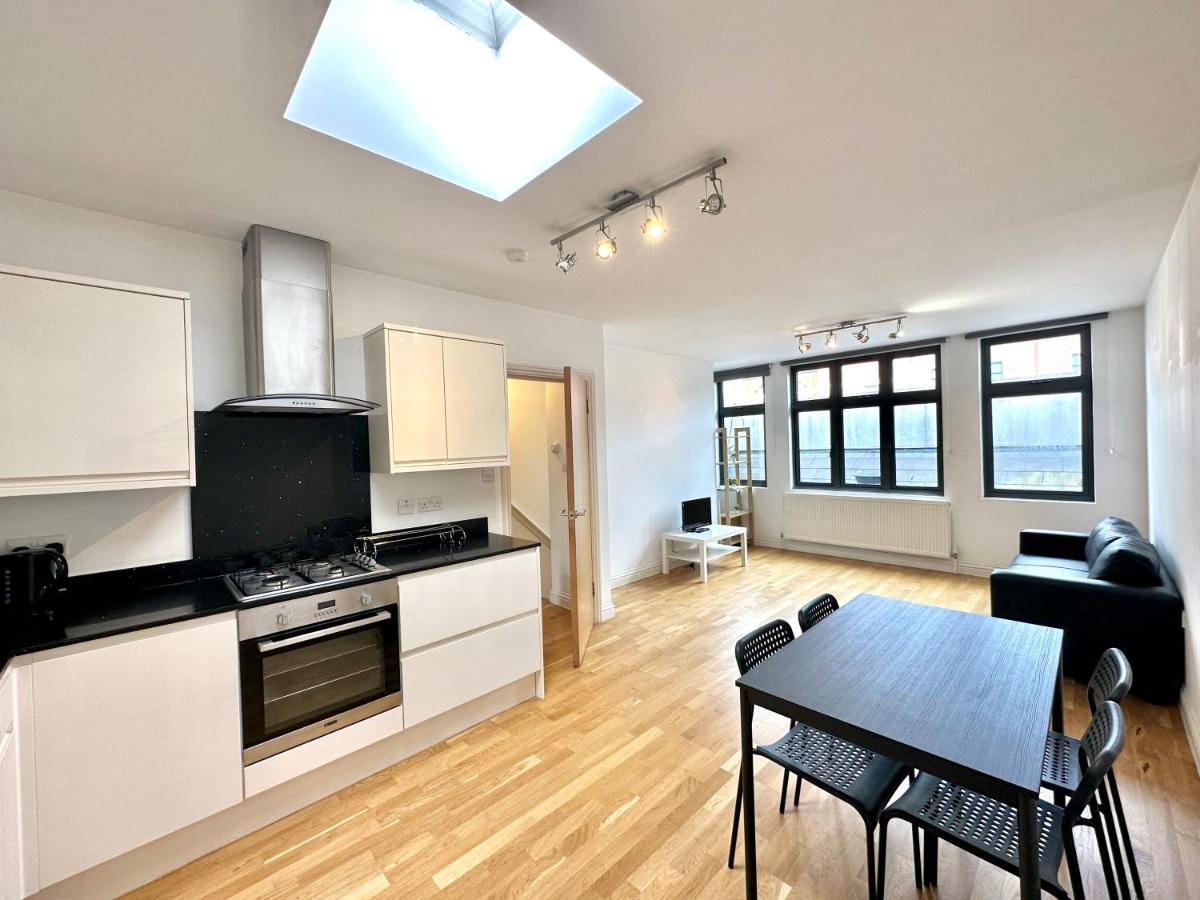 137 Guest House Camden Town Londres Extérieur photo